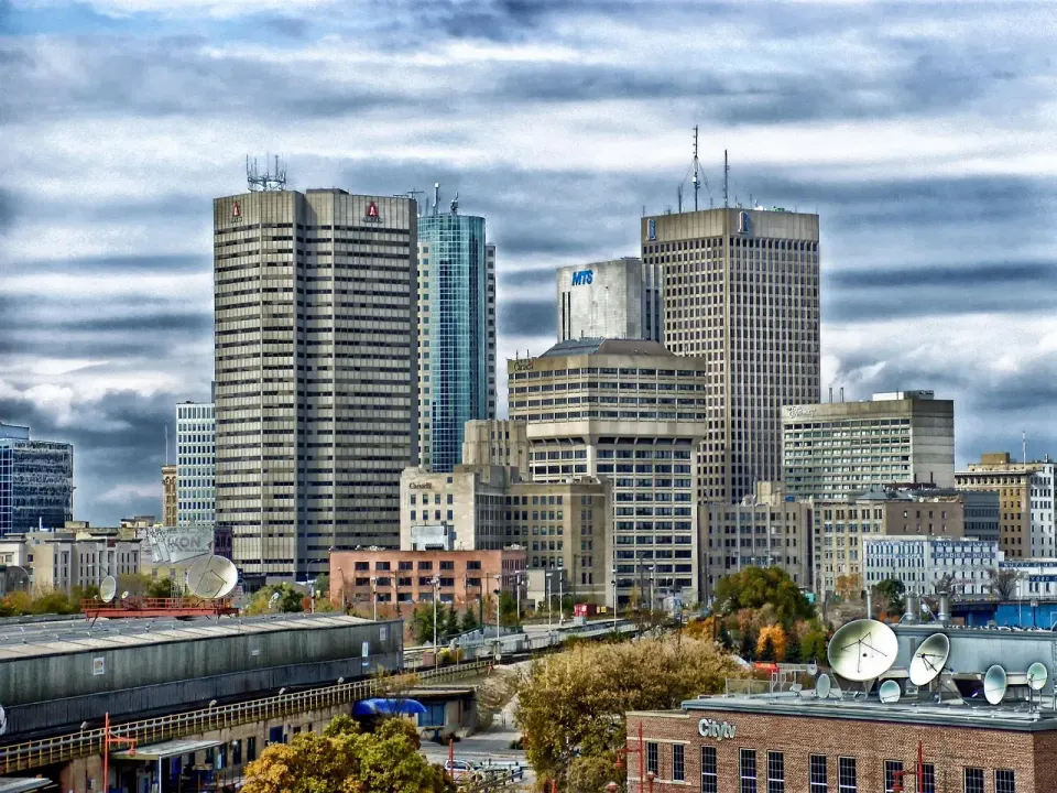 The Winnipeg skyline in Manitoba, the province that will not fall back on November 1, 2026